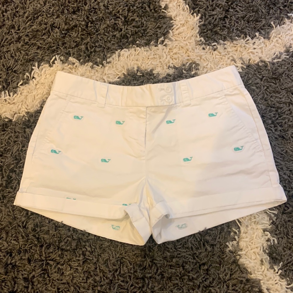 Vineyard Vines shorts